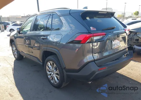 2024 Toyota Rav4 Xle Premium z USA, uszkodzony, nr VIN 2T3C1RFV2RC280791